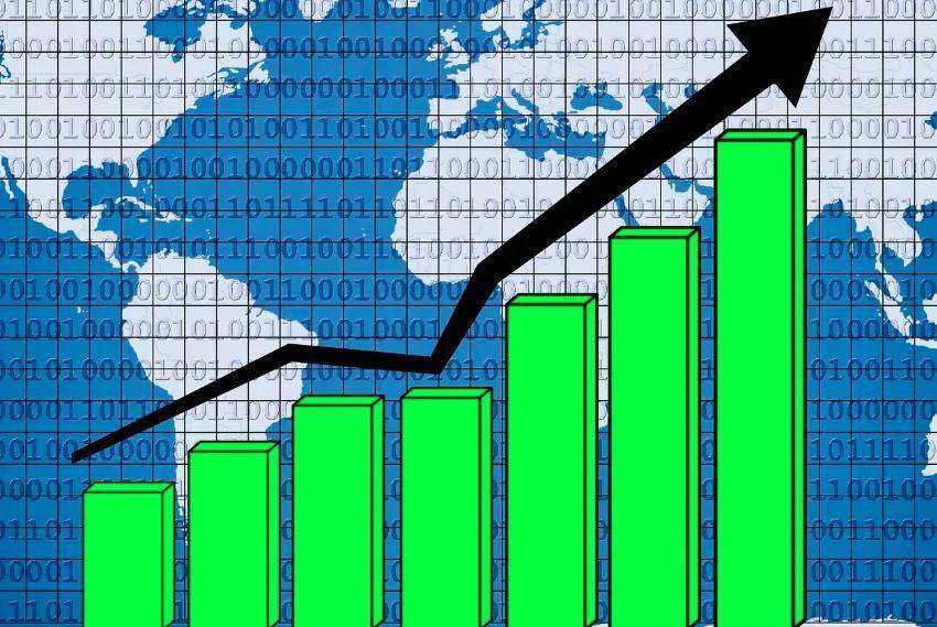 Mixed Outlook for Global Economy Amid Sluggish Growth